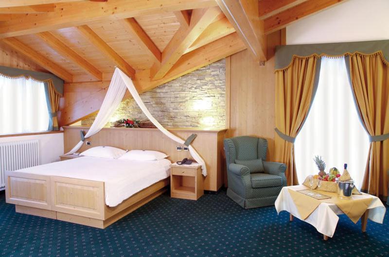Gran Vacanze Hotel Garnì Rooms&Apartments Dimaro Kamer foto